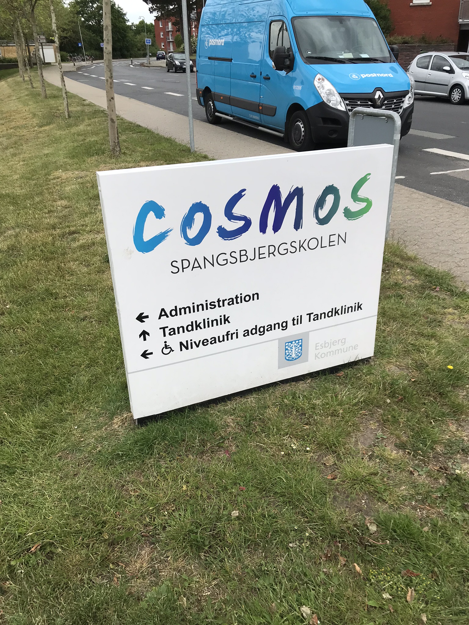 2588C75D 3A77 4A81 9122 C4133DB4E70A